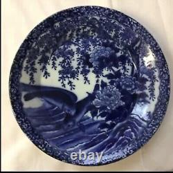 Ancien grand plat chinois aux carpes Koi bleues et blanches