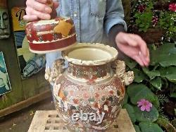 Antique Vase Chinois Du Début Du 19ème Siècle Avec Finials De Chien LID Et Foo