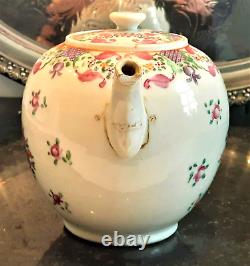 Belle grande théière globulaire en porcelaine rose de la famille Qinglong de Chine C C1740+