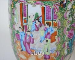 Bonne Grande Paire Chinese Famille Rose Rouleau Vases 19ème Siècle