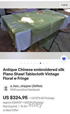 Châle de piano chinois ancien, large et antique, brodé à la main en soie avec des roses.