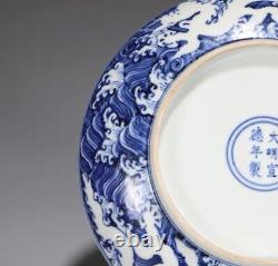Chinese Vieille Collection Ming Xuande Bleu & Blanc Grande Assiette Avec Dragon D'eau De Mer