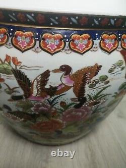 Chinese Vintage Plant Pot Grand Bird Et Gold Fish Détail