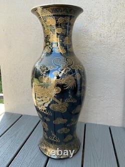 Chinois Antique Porcelaine Grand Vase 23 1/4 Pouces (h)