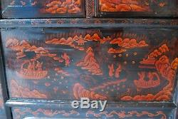 Grand Antique Cabinet Noir Et Orange Chinois Avec Des Peintures Originales C. 1910