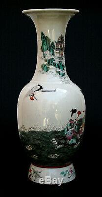 Grand Antique Chinese Immortals Famille Vase Porcelaine Rose