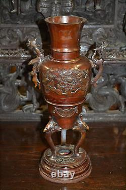 Grand Brûleur D'encens Chinois De Bronze Antique Du 19ème Siècle, Très Décoré C1890