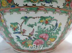 Grand Rose Chinoise Canton Famille 15 3/4 Porcelaine Punch Bowl