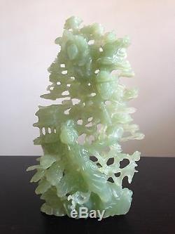Grand Serpent Chinois Céleri Sculpté Vert Serpentine Ou Jade Femme Debout Avec Singe