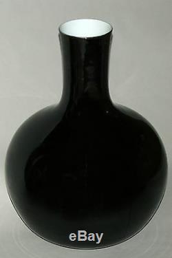 Grand Vase Tianqiuping En Porcelaine De Chine, Émaillé Noir, Fin Du Xixe Siècle, Fin De La Dynastie Qing