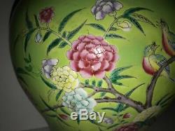 Grand Vase / Vase Balustre En Porcelaine Chinoise, Fin 19ème / 20ème C. 16.5h