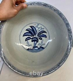 Grand bol en porcelaine antique chinoise. Dia 14 pouces