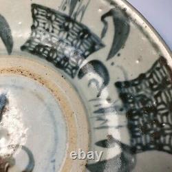 Grand chargeur antique chinois peint à la main Zhangzhou Swatow assiette de grande taille