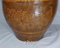 Grand pot de jardinière chinois ancien en glaçure marron avec dragon, 12,5 H X 15 L