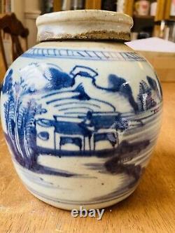 Grand pot en porcelaine ancienne chinoise de la dynastie Qing, datant du 18ème siècle, en bleu oriental