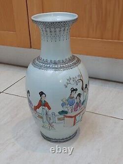 Grand vase chinois 'Dames'