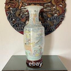 Grand vase décoré avec les huit immortels, période de la République #1528