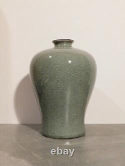Grand vase meiping en céladon craquelé chinois antique de la dynastie Qing