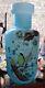 Grand Vase Opaline Bleu De Style Art Nouveau Avec Un Oiseau Et Des Fleurs Blanches En Forme De-