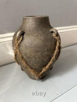 Grand vase/pot antique de la dynastie Qing en Chine, très unique et lourd