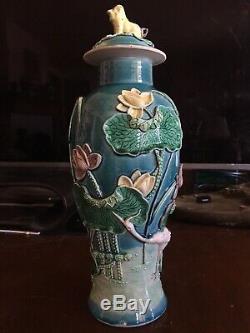 Grande Fin 19ème C. Antique Chinese Porcelain Vase Signé