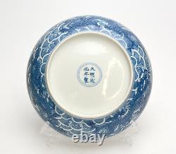 Grande Fin Superbe Chinois Bleu Et Blanc En Porcelaine De Dragon Plate