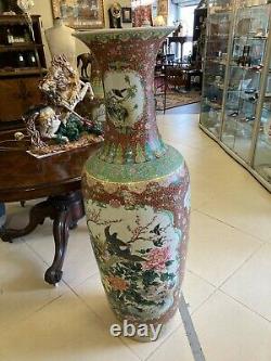 Grande Paire De Vases Chinois Canton, En Bon État, Peint À La Main