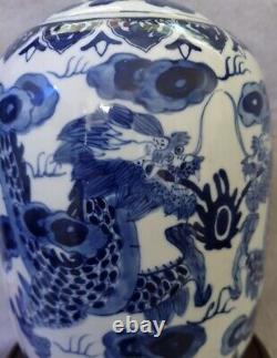 Grande Période Meji Dragon Chinois Bleu Blanc Spice Jar Région Jiangxi Non Signé