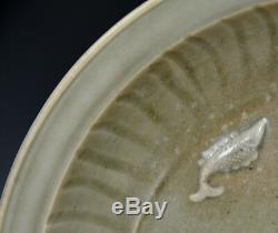 Grande Plaque Antique En Porcelaine Moulée Poisson Ming Longquan Chinois Celadon Glaçure