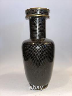 Grande vase ancien chinois en cloisonné noir et or de qualité, trouvé dans une succession, mesurant 12 pouces de hauteur.