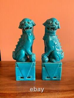Paire Chinoise Inhabituelle Grande Porcelaine Foo Dogs Vintage Turquoise Blue 10 Pouces