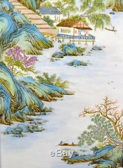 Paire De Grandes Peintures Chinoises Représentant Une Plaque Murale À Suspendre En Porcelaine