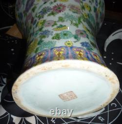 Paire De Vases Chinois De Porcelaine Vintage De Bonne Apparence