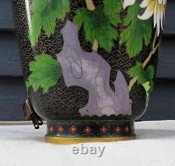 Paire remarquable de grandes lampes vases en cloisonné chinois et japonais antiques 20