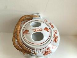 Porcelaine Chinoise Antique Peint À La Main Grand Pot De Thé Dragon Signé