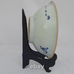 Porcelaine d'exportation chinoise, grand bol ou bassin de lavage bleu et blanc, Qianlong vers 1760