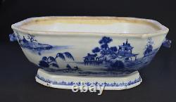 Rare Chine Exportation Bleu et Blanc Qianlong - Très grande soupière (1736-95) 14