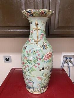 Superbe Céladon Chinois Antique Famille Rose Grand Vase