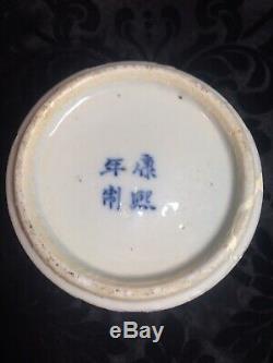 Superbe Grand Antique Bleu Porcelaine Chinoise Et Pot De Vase Blanc Avec Couvercle Marqué