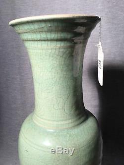 Un Grand Vase Chinois Longquan Yen Yen Dynastie Ming
