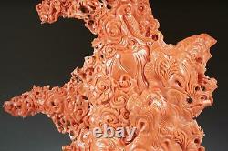 Un Magnifique Grand Coral Chinois Guanyin Avec Phoenix, Pine Tree Et Nuage
