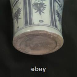 Vase Chinois Antique En Porcelaine Bleu Et Blanc
