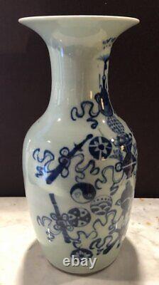 Vase De Porcelaine De Grande Taille Bleu Et Blanc De Chine Antique 19ème Siècle