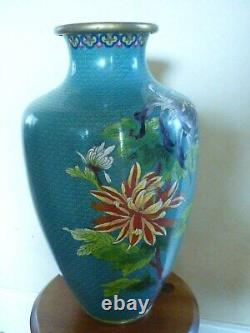 Vase chinoise en cloisonné antique/vintage de grande taille, décor de fleurs des 15ème et 19ème siècles