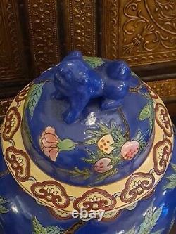 Vieille Porcelaine Chinoise Grand Pot De Gingembre Et Couverture, Foo Dog Finial, Estampé
